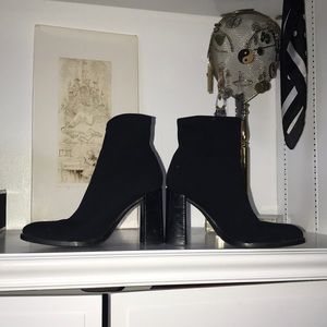 Womens Black Heal Booties
